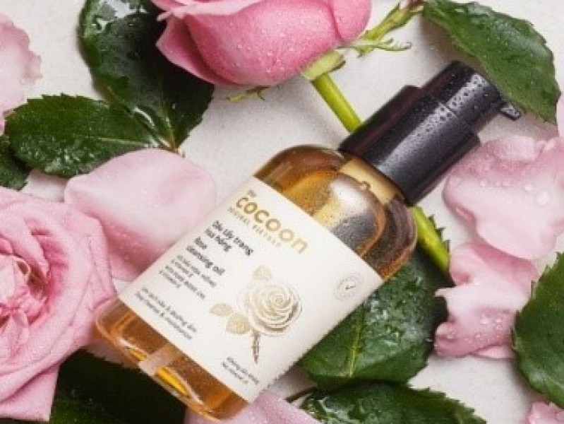 Dầu tẩy trang hoa hồng 140ml