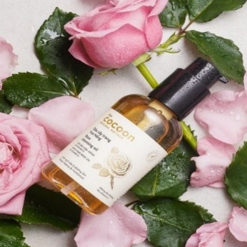 Dầu tẩy trang hoa hồng 140ml